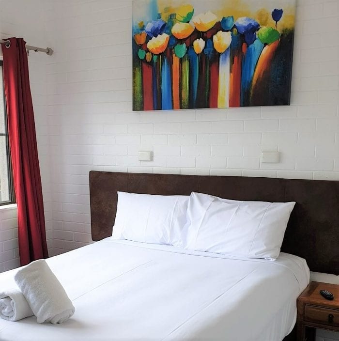 family motel unit self contained kitchen toowoomba